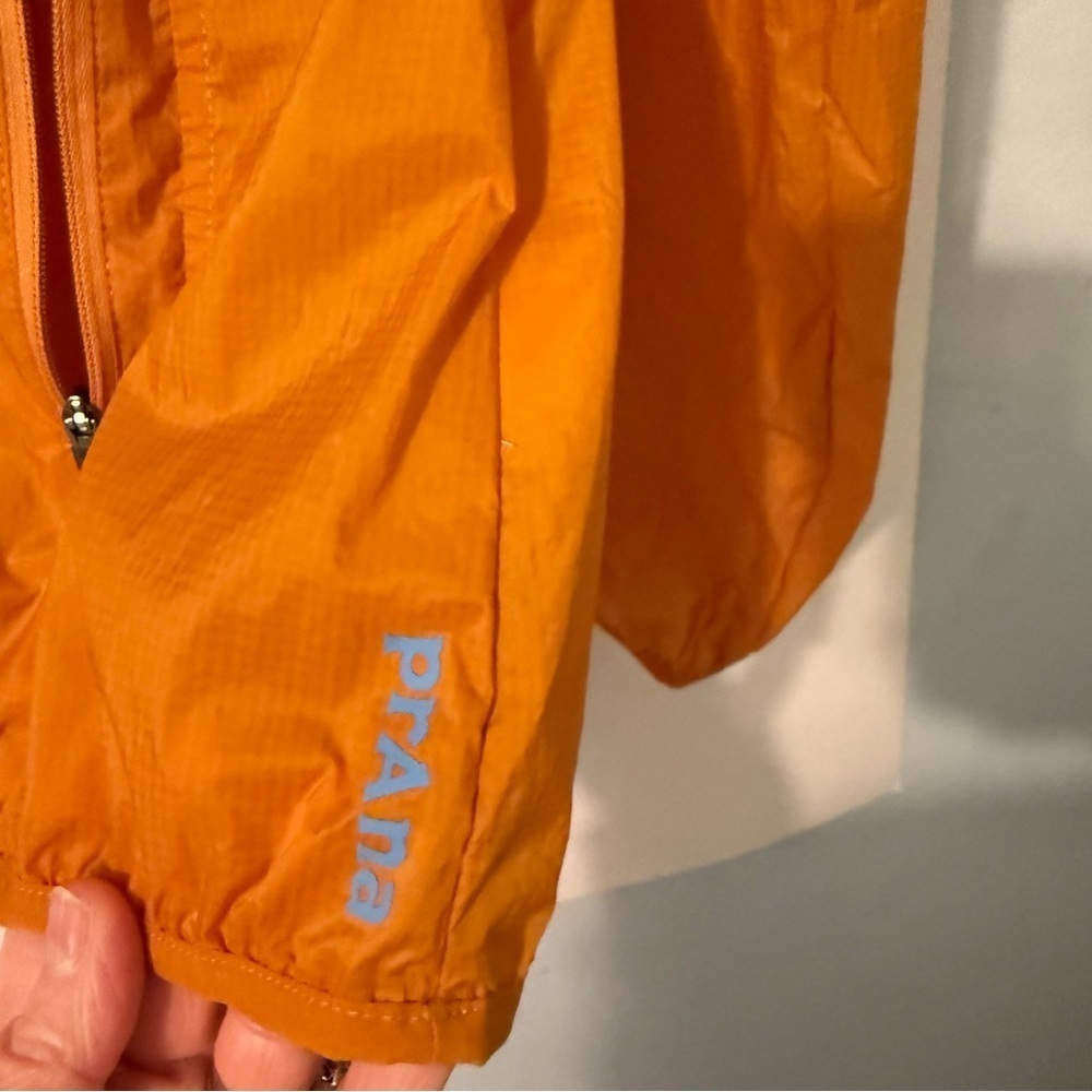 prAna Whistler Anorak windbreaker -flaw - Picture 5 of 8